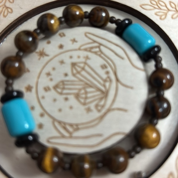 #122 Brown Tiger Eye Bracelet 8mm NEW ARRIVAL - Picture 2 of 3